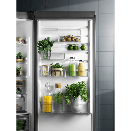 Electrolux Lnc7md32w2 Kombiskap – Hvit